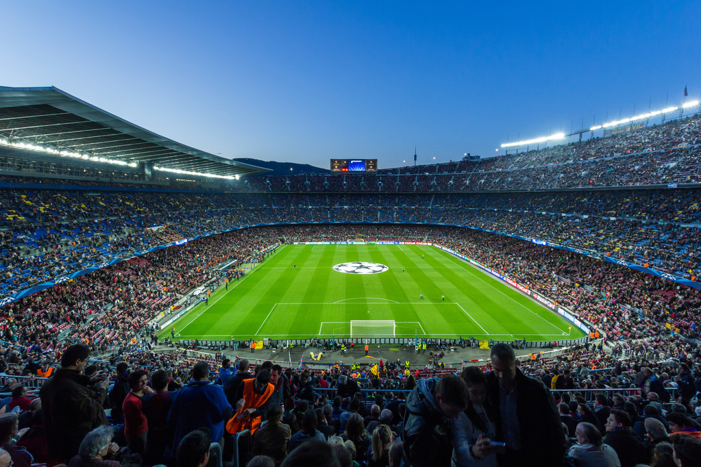 欧足联非正式批准巴萨申请，欧冠小组赛将先客后赛