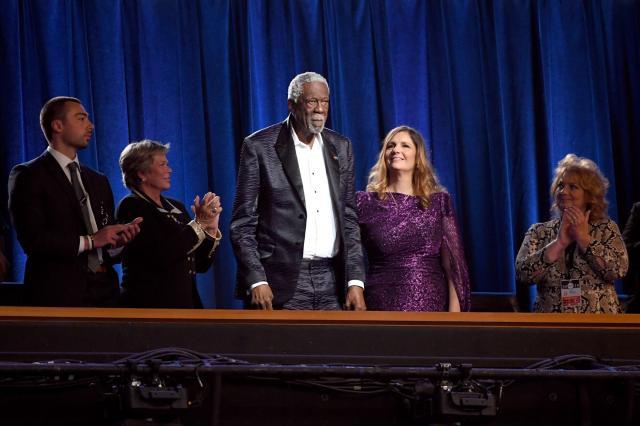 kaiyun-埋藏在观众席上的丑陋：NBA球员遭遇的另一种攻击